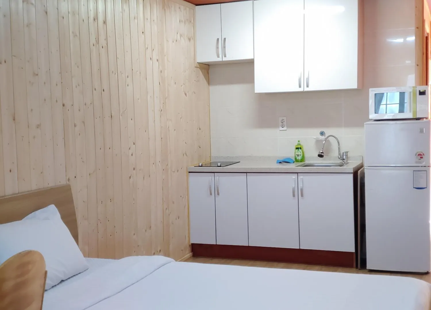 Country house Jeju Hanibaram Pension